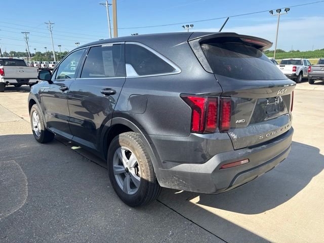 Used 2022 Gray Kia LX image 3