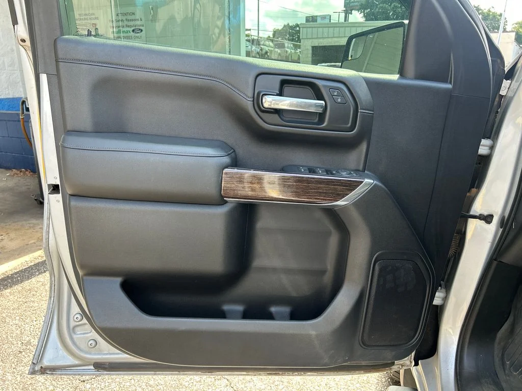 Certified Used 2020 Silver GMC SLE image 9