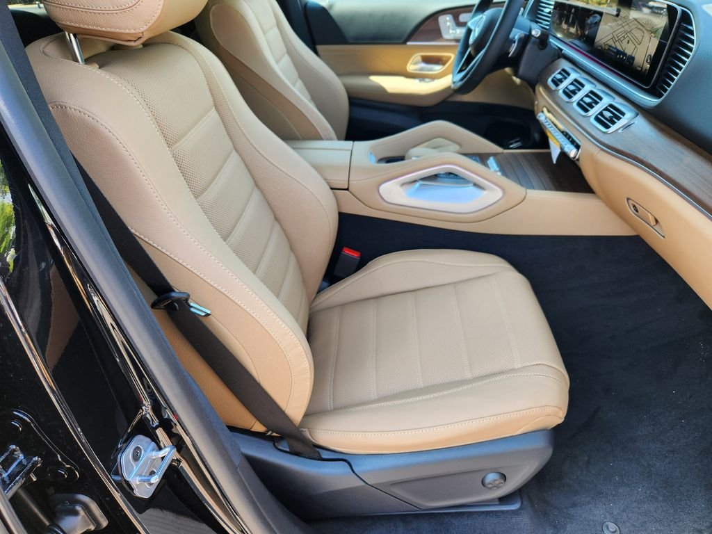 New 2026 Obsidian Black Metallic Mercedes-Benz GLE 450E 4MATIC® image 15