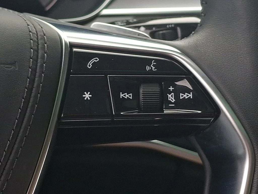 2019 Audi A8 Base - Photo 16