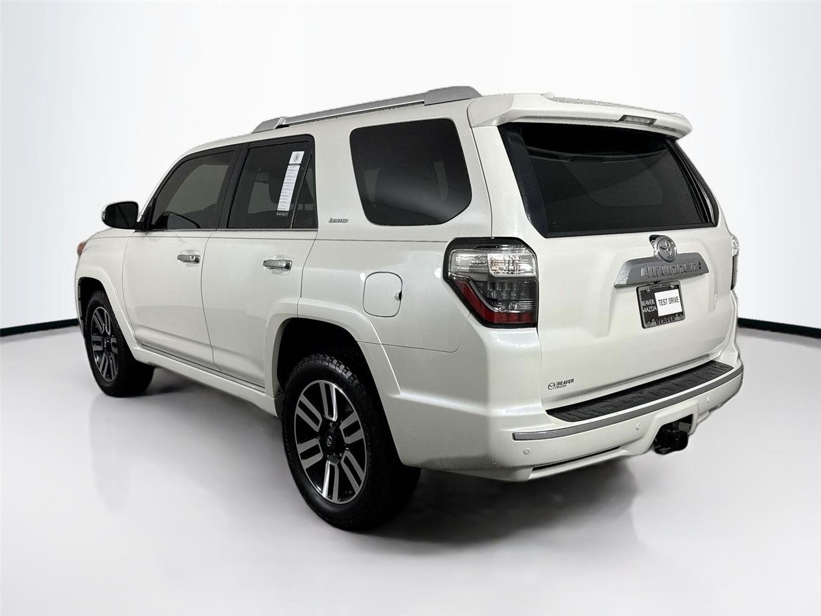 Used 2020 Blizzard Pearl Toyota Limited image 13