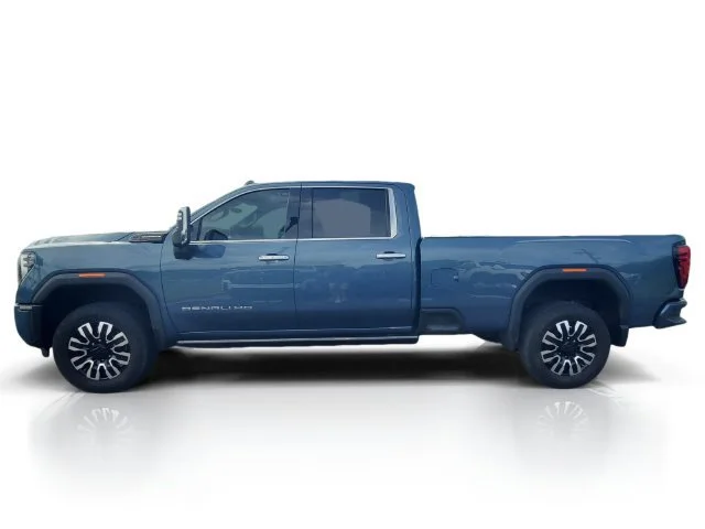 Used 2025 Downpour Metallic GMC Denali Ultimate image 4