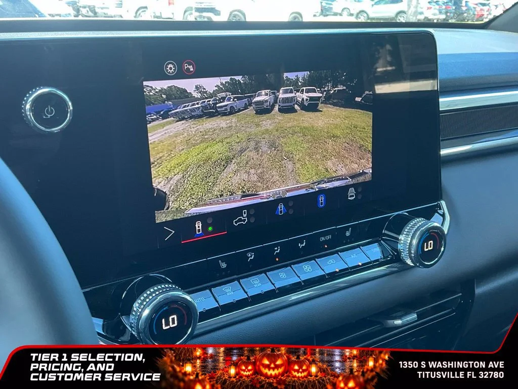 New 2026 Sterling Metallic GMC Elevation image 32