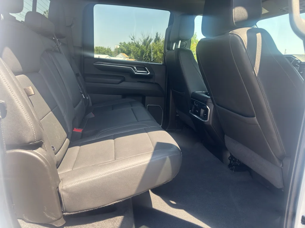 Used 2024 Summit White Chevrolet LTZ image 20