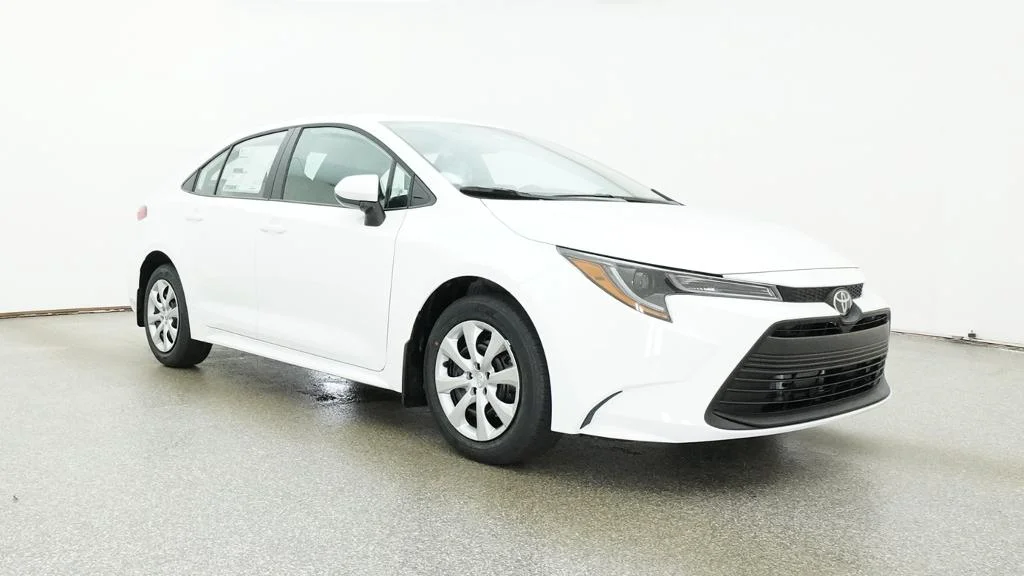 New 2026 Ice Cap Toyota LE image 9