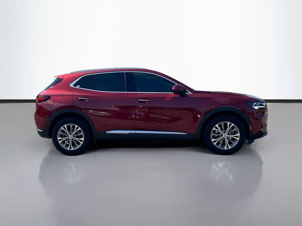 Used 2023 Red Buick Preferred image 2