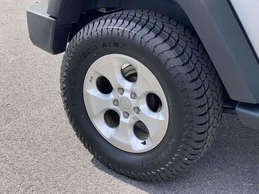 Used 2013 Silver Jeep Sport image 47