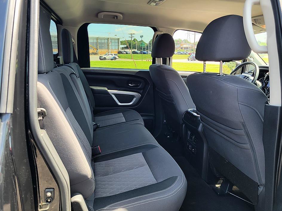 Used 2021 Super Black Nissan SV image 15