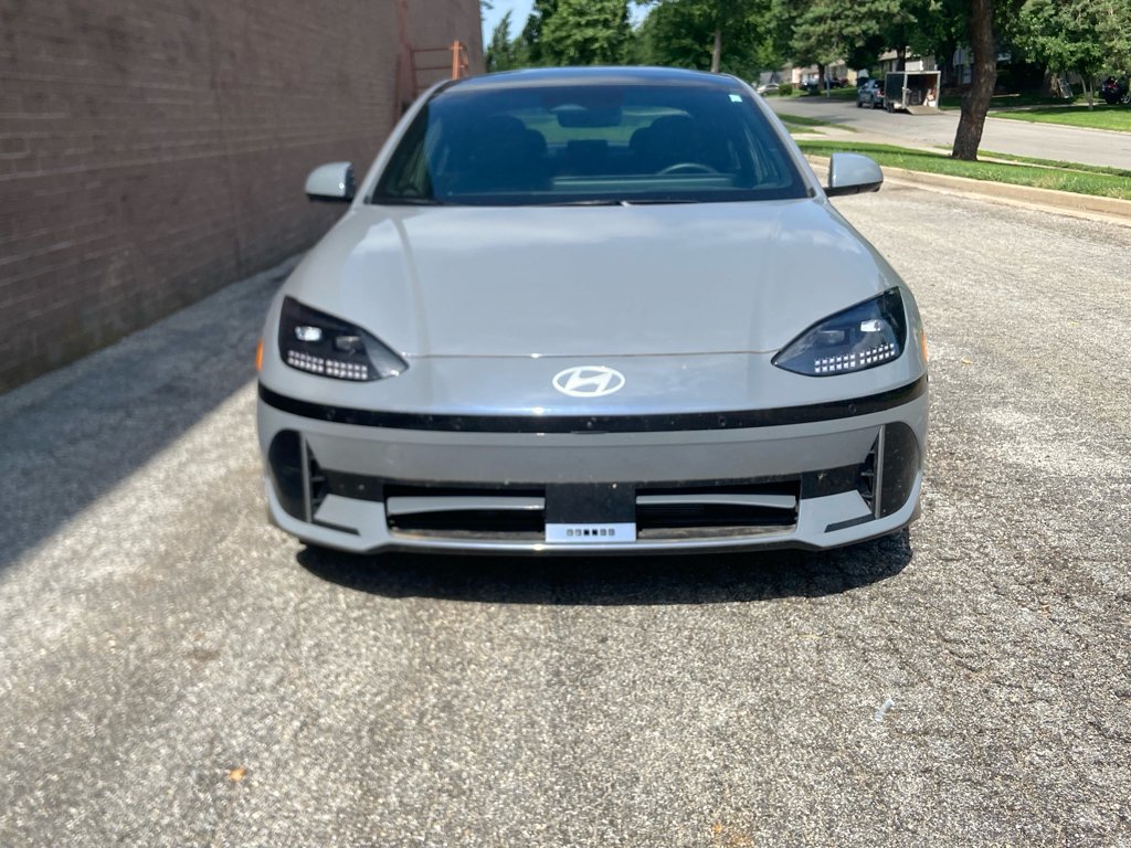 Used 2024 Transmission Blue Hyundai Limited image 7