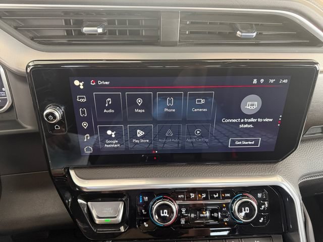 Used 2023 WHITE FROST TRICOAT GMC Denali image 26