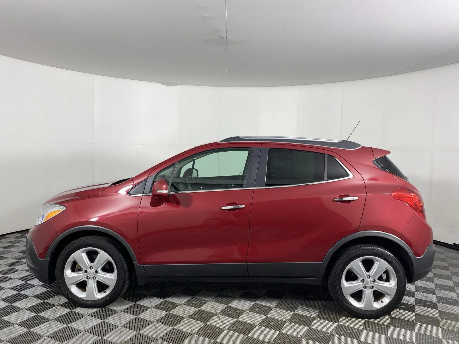 Used 2016 Winterberry Red Metallic Buick Base image 5