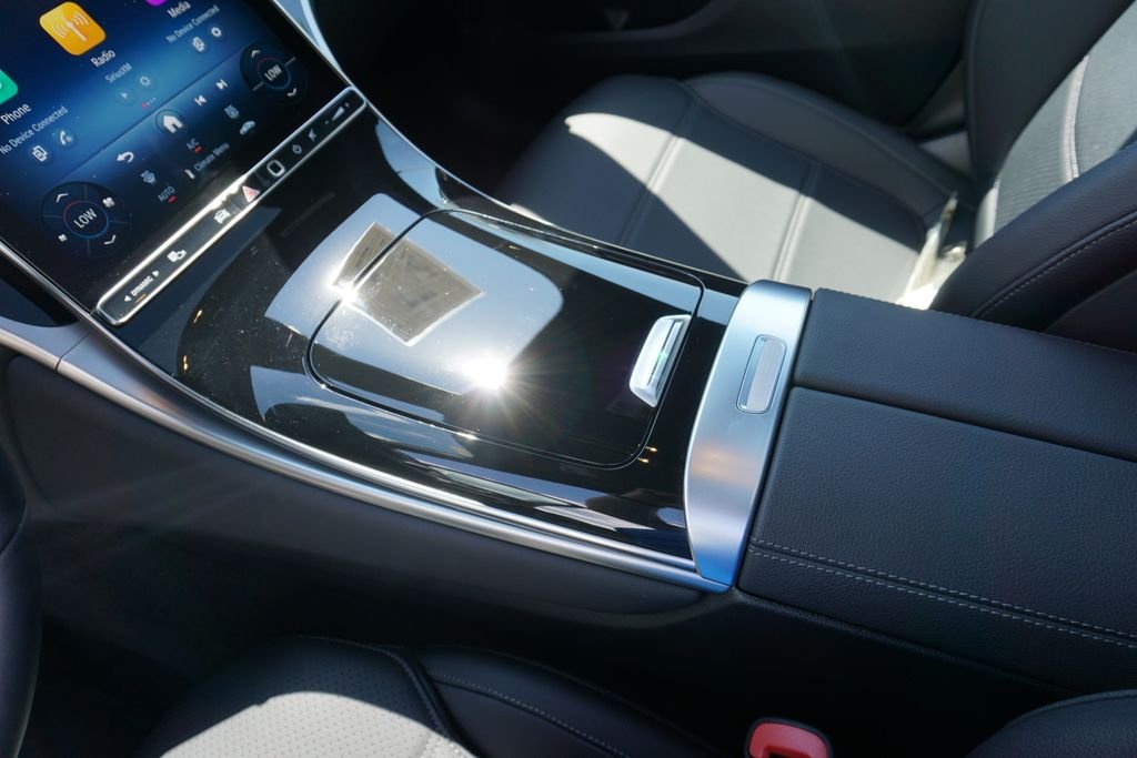 2025 Mercedes-Benz GLC Base - Photo 20
