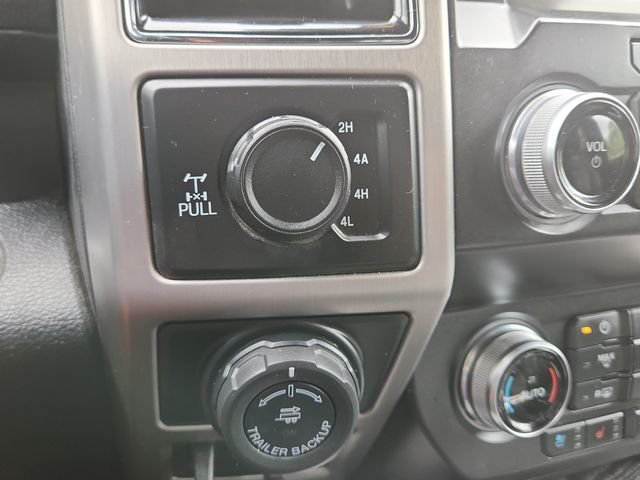 Used 2020 Gray Ford Platinum image 22