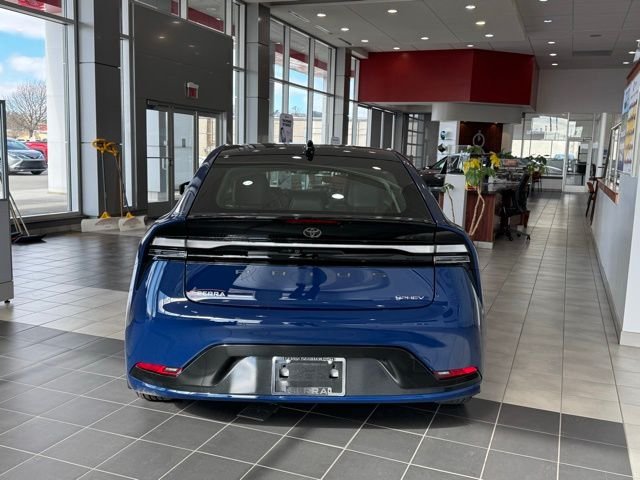 2026 Toyota Prius Plug-in Hybrid XSE Premium - Photo 6