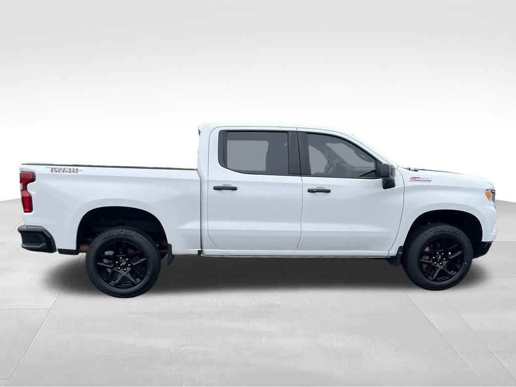 Used 2023 White Chevrolet LT Trail Boss image 6