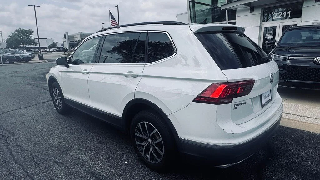 Used 2020 Pure White Volkswagen 2.0T SE image 4