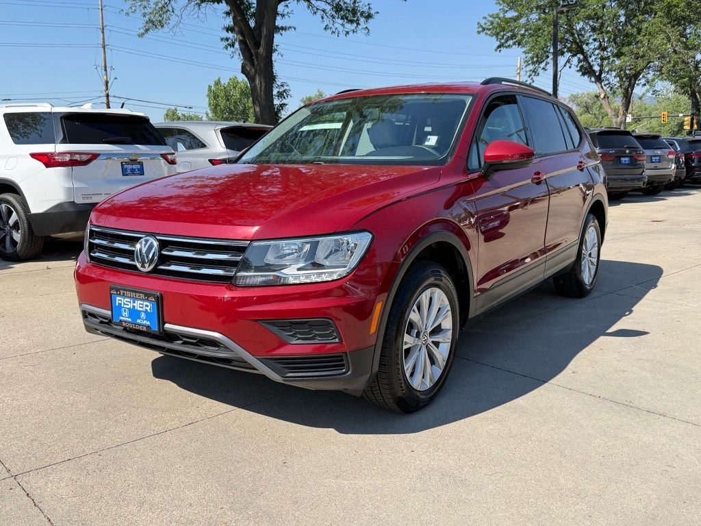 Used 2018 Cardinal Red Metallic Volkswagen 2.0T S image 8