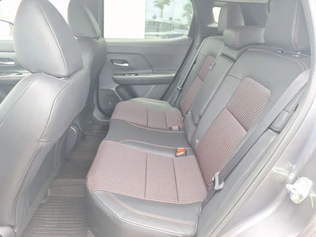 2026 Nissan KICKS SR - Photo 25