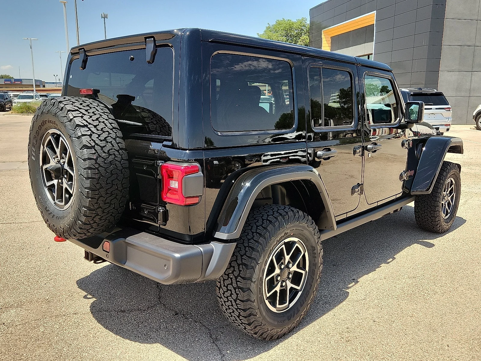 New 2026 Black Clear-Coat  Paint Jeep 4-DOOR RUBICON image 4