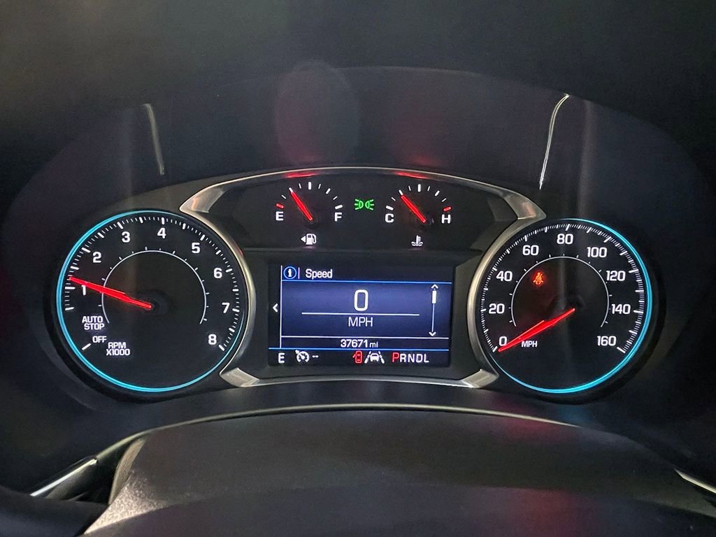 Used 2021 SILVER ICE METALLIC Chevrolet LT image 30