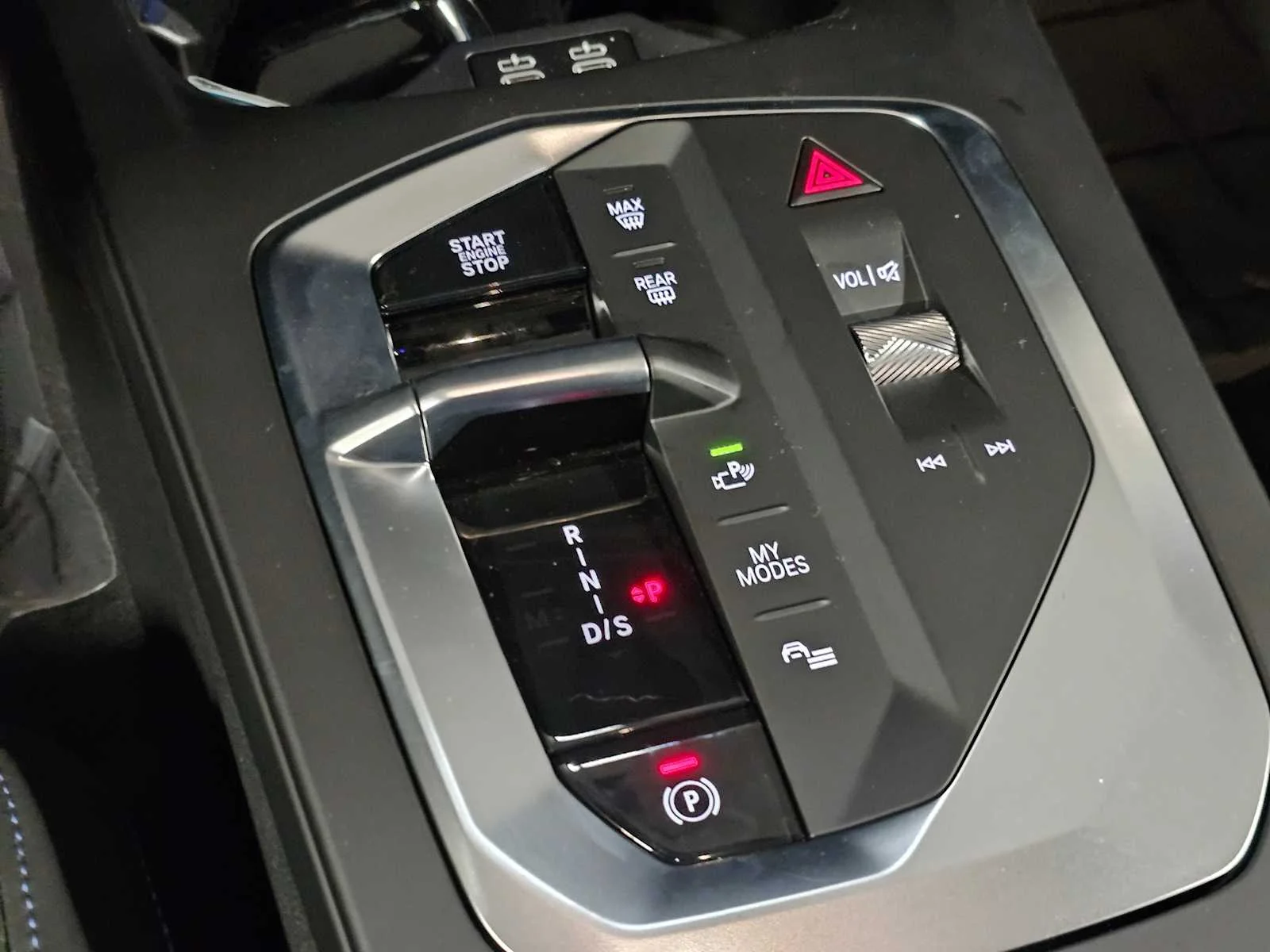 New 2026 Brooklyn Grey Metallic BMW M235 xDrive image 19