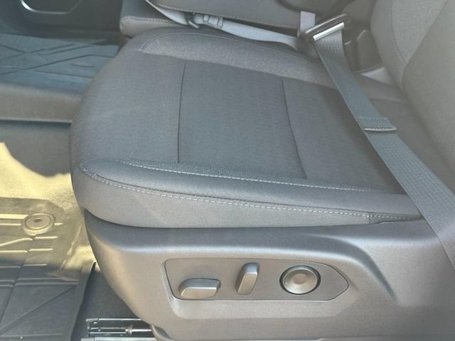 New 2026 Summit White Chevrolet LT image 12