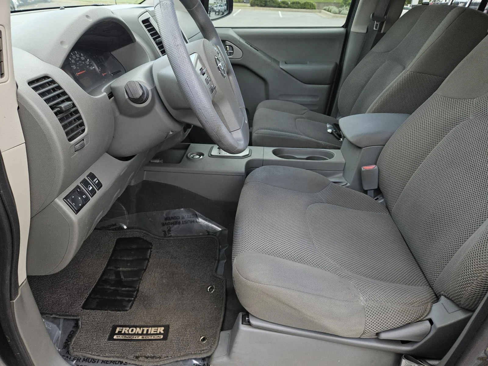 Used 2021 Gray Nissan Crew Cab 4x4 SV Auto image 24