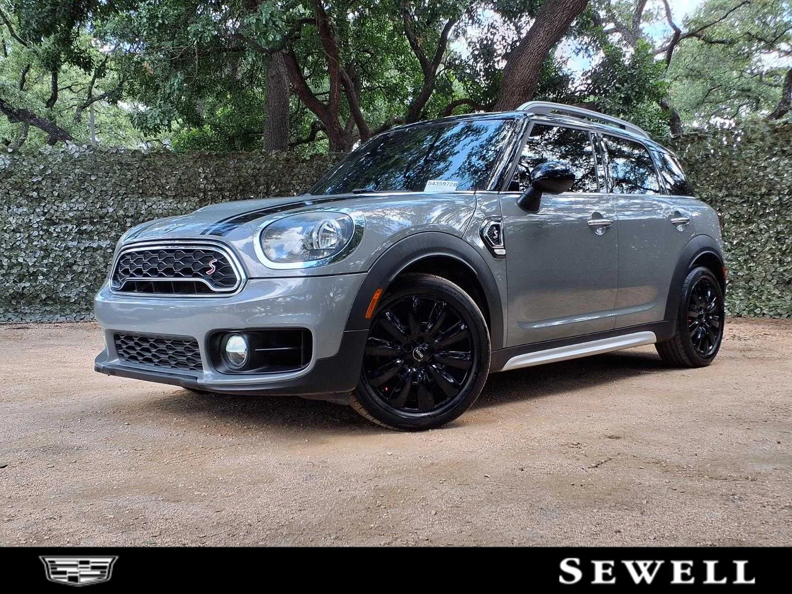 2019 MINI Countryman Cooper S Signature's photo