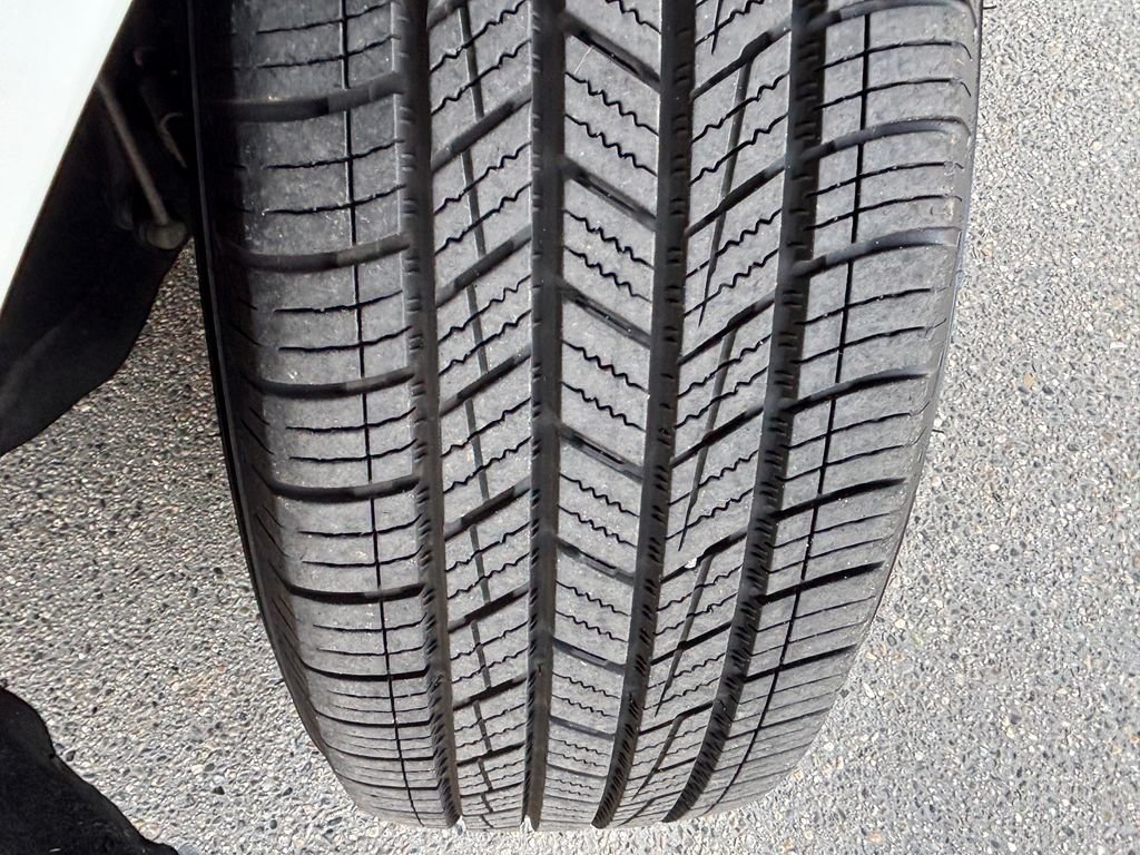 2024 Chrysler Pacifica Touring L - Photo 29