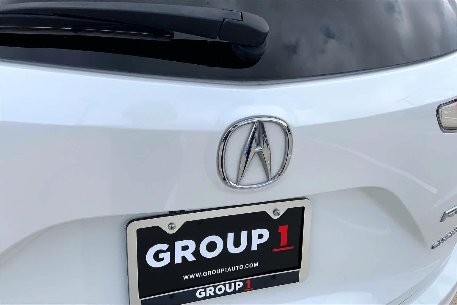 Used 2023 Platinum White Pearl Acura  image 31
