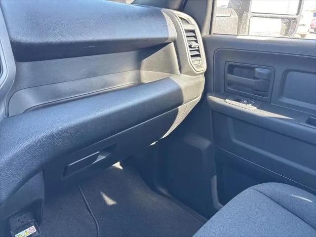 2026 RAM 3500 Tradesman - Photo 35