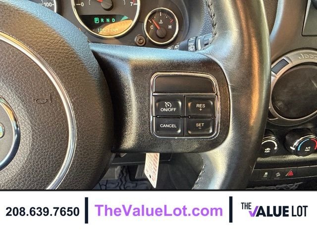 Used 2015 Silver Jeep Unlimited Sport image 21
