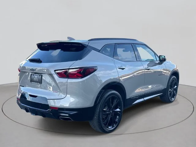Used 2021 PEWTER METALLIC Chevrolet RS image 5