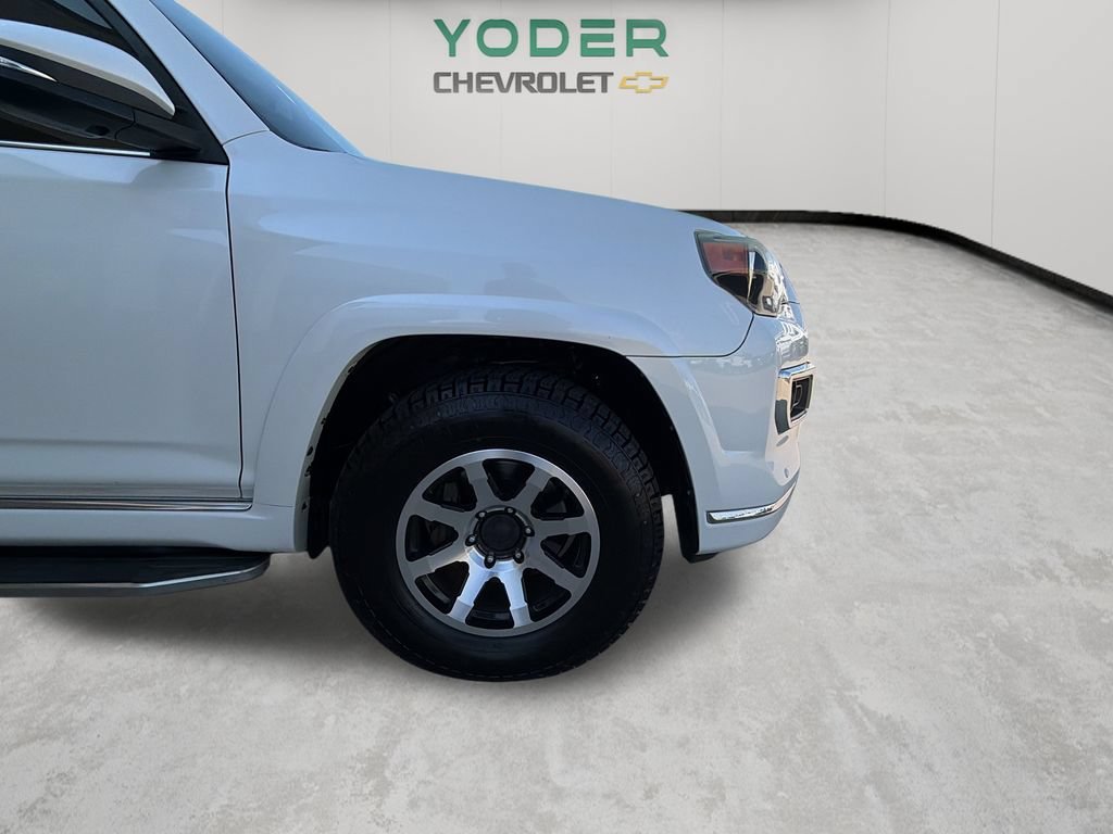 Used 2014  Toyota Limited image 51
