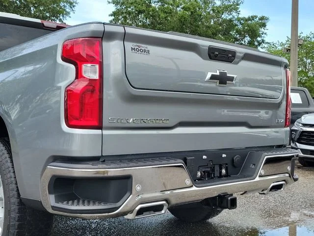 2026 Chevrolet Silverado 1500 LTZ - Photo 11