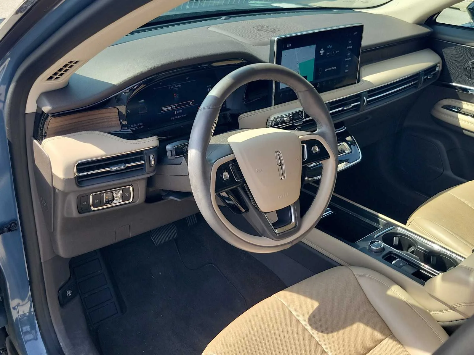 Used 2023 Vapor Blue Lincoln Reserve image 15
