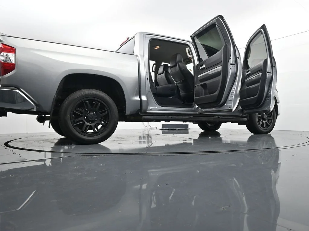 Used 2021 Silver Toyota SR5 image 40