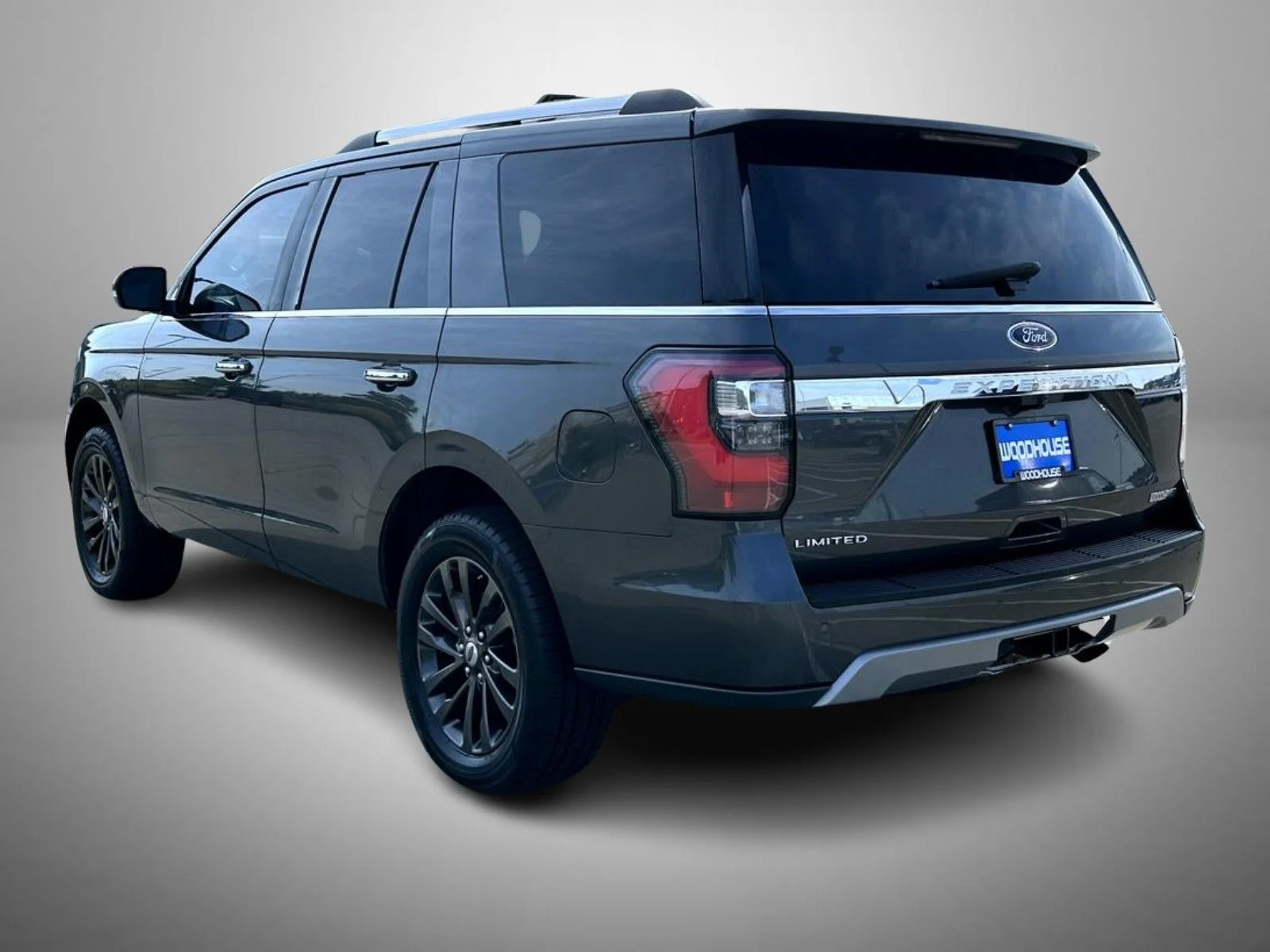 Used 2019 Gray Ford Limited image 7