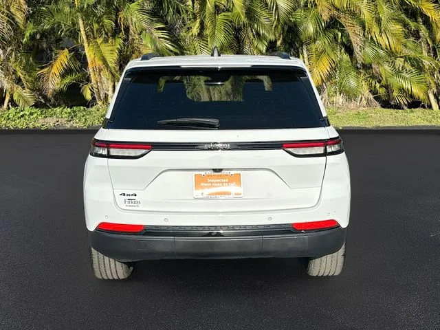 Certified Used 2024 White Jeep Altitude image 7