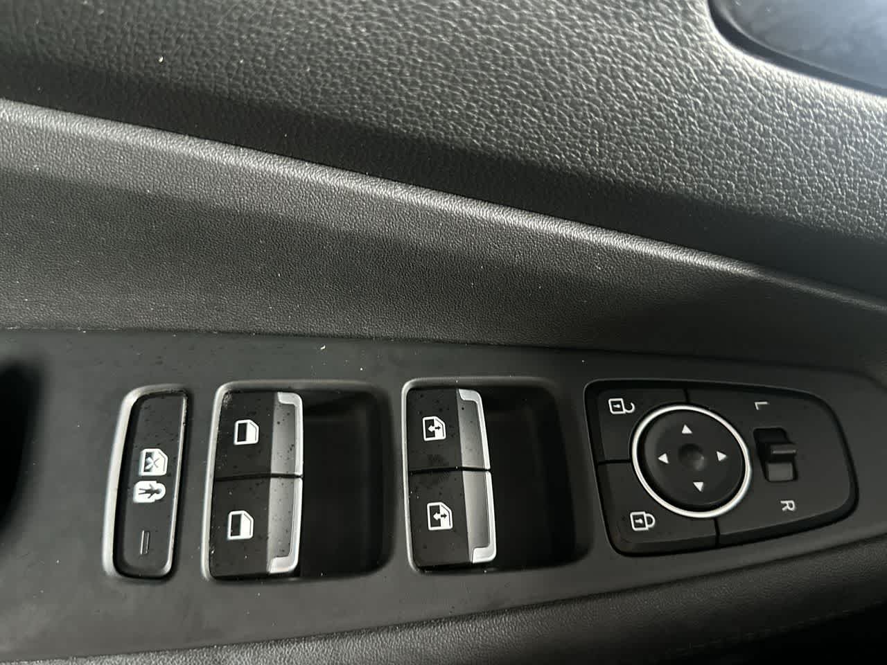 2023 Hyundai Santa Fe SEL - Photo 17
