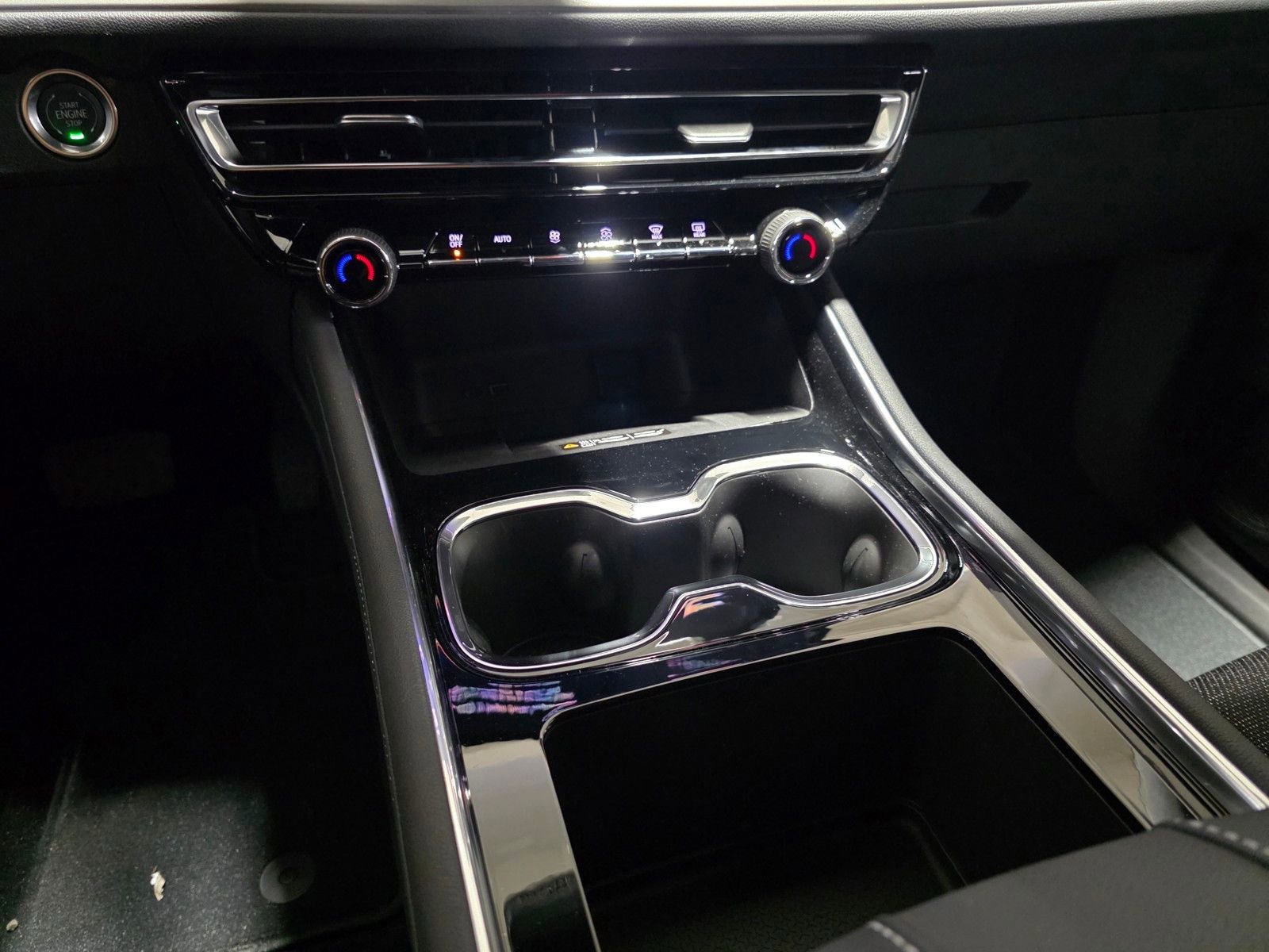 2026 Chevrolet Traverse LT - Photo 28