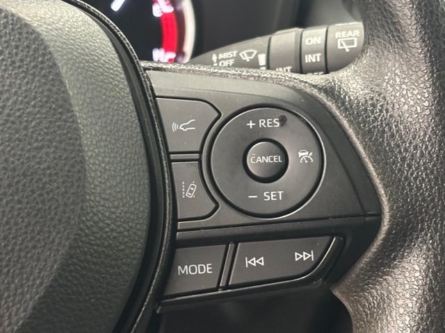 Used 2025 Silver Toyota XLE image 21