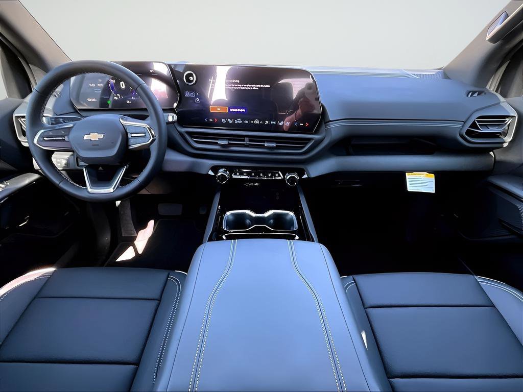 New 2026 Chevrolet Silverado EV LT 4D Crew Cab