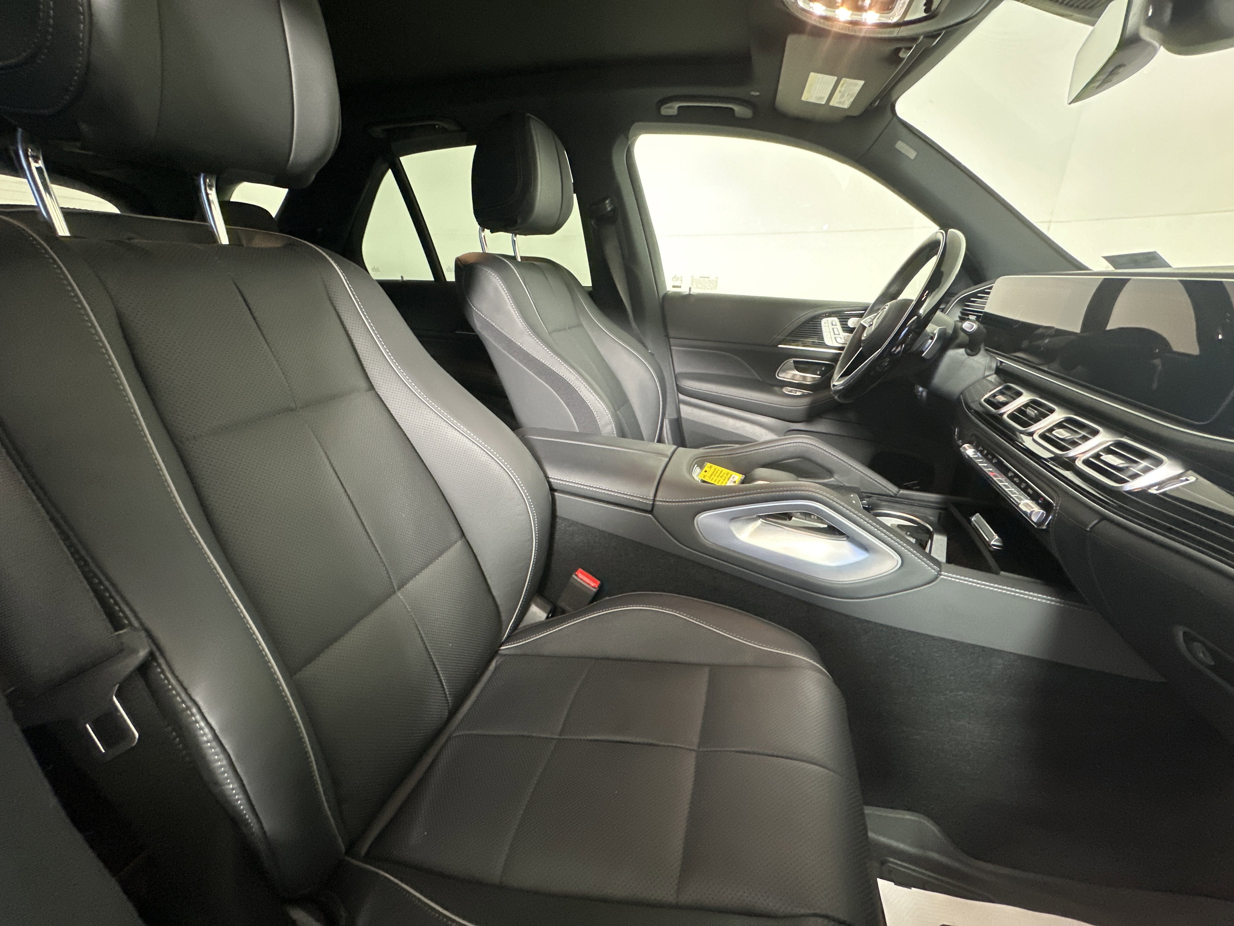 Certified Used 2024 Gray Mercedes-Benz GLE 350 image 27