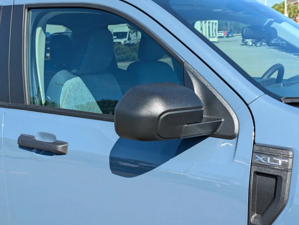 New 2026 Azure Gray Metallic Tri-Coat Ford XLT image 12