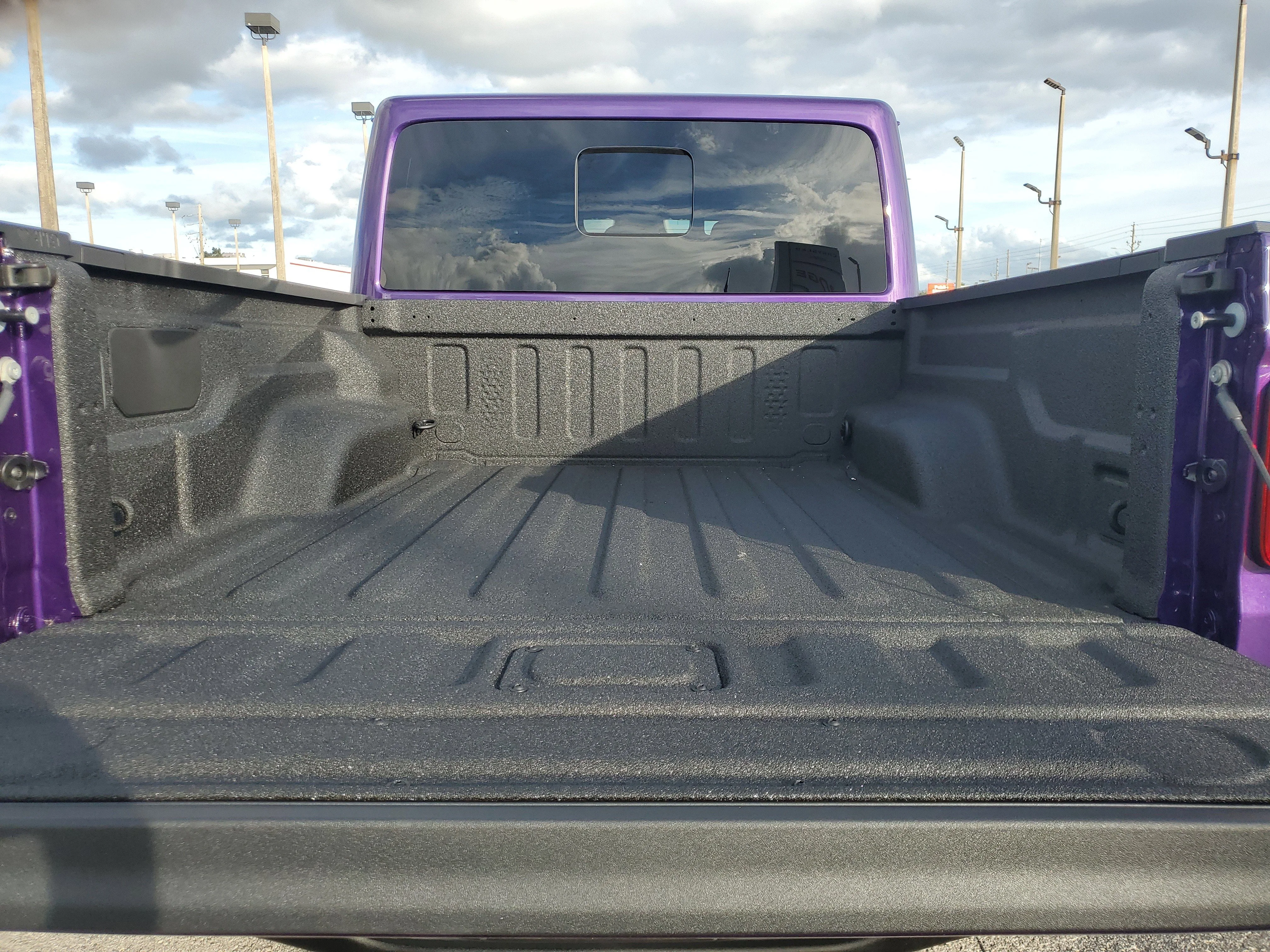 New 2026 Reign Jeep Rubicon X image 9