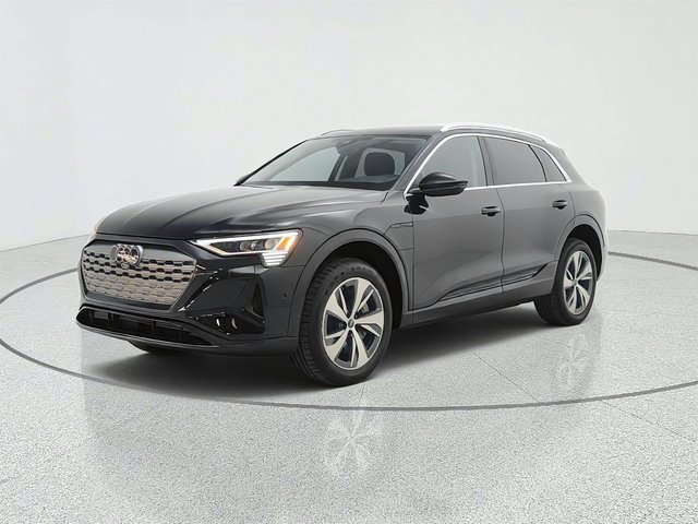 2024 Audi Q8 e-tron Premium Plus