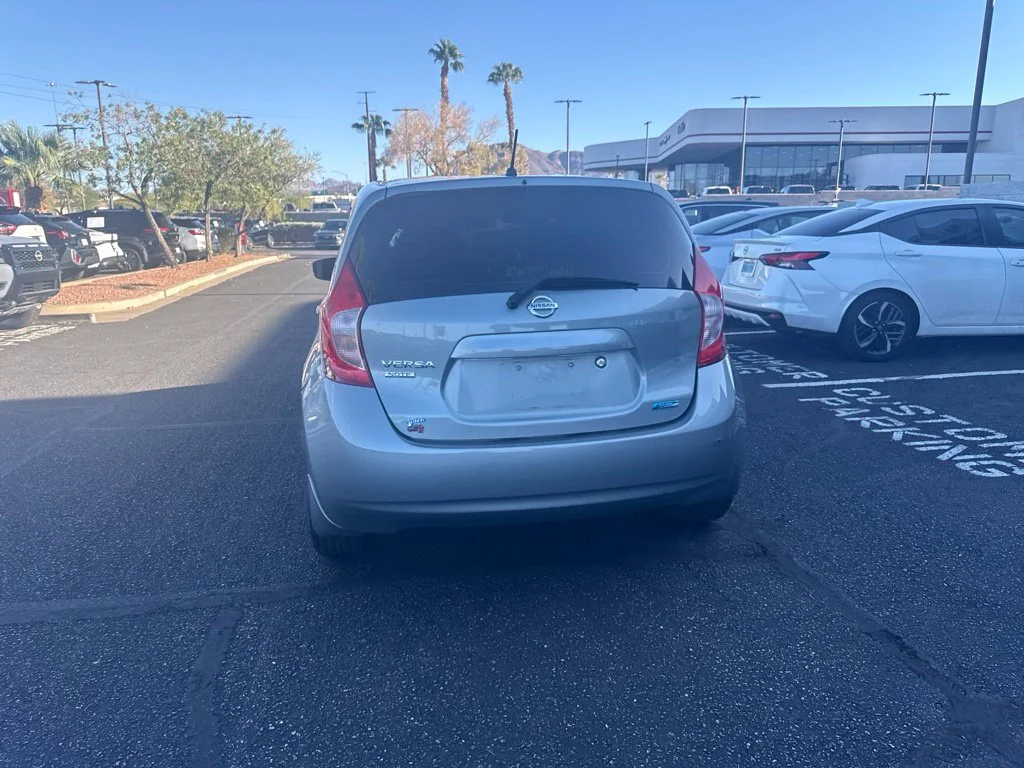 Used 2015 Gray Nissan S Plus image 11