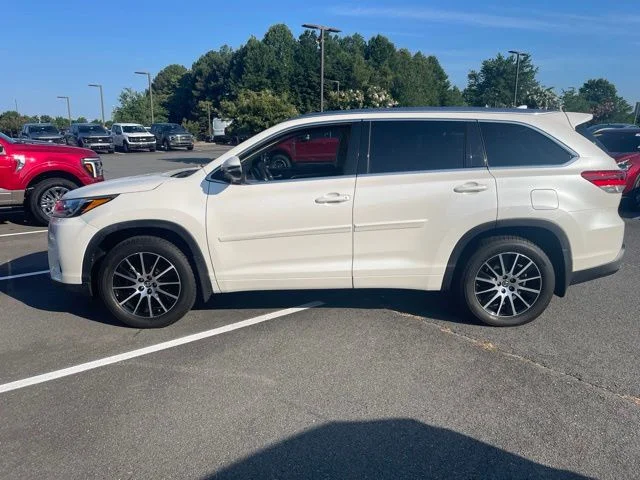 Used 2019 White Toyota Limited Platinum image 4