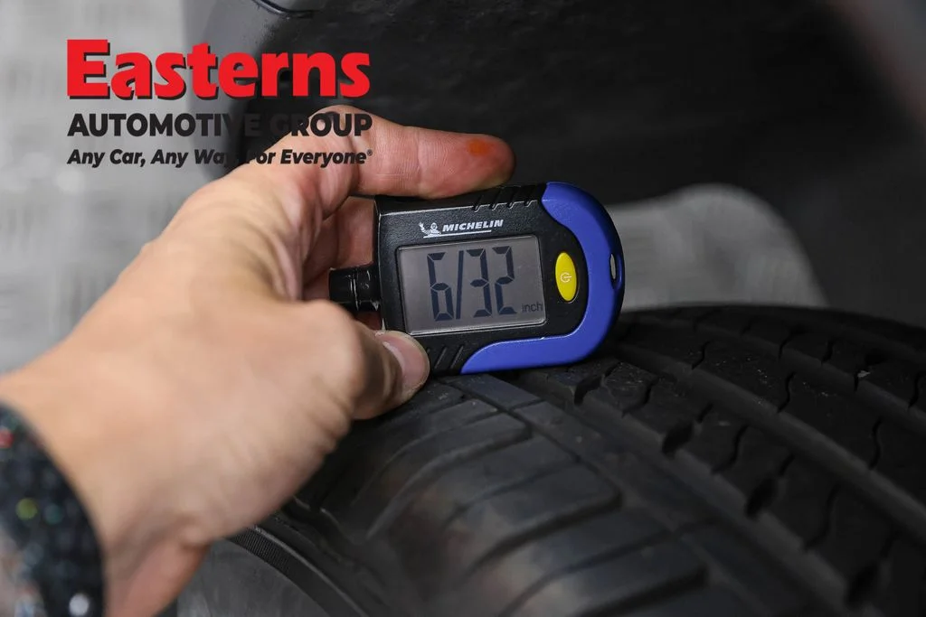 Used 2018 Black Jeep Latitude image 30